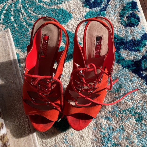 GUESS high heels - Picture 5 of 8